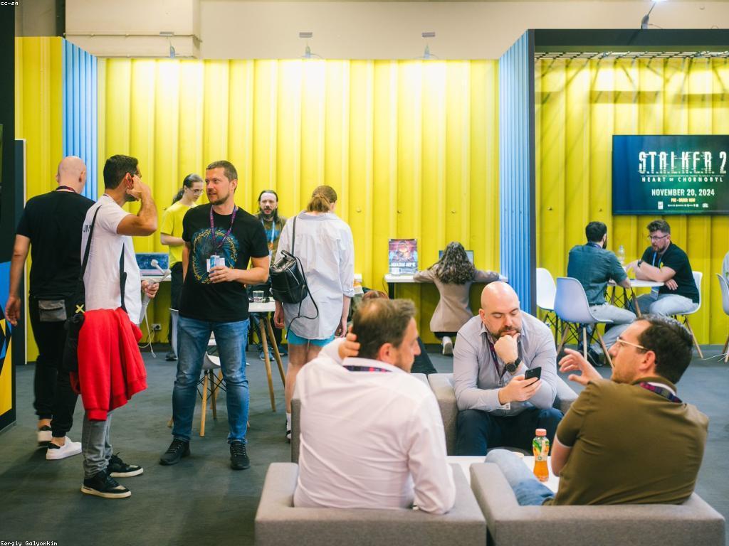 វប្បធម៌ការលេងស្លតក្នុងសង្គមខ្មែរ