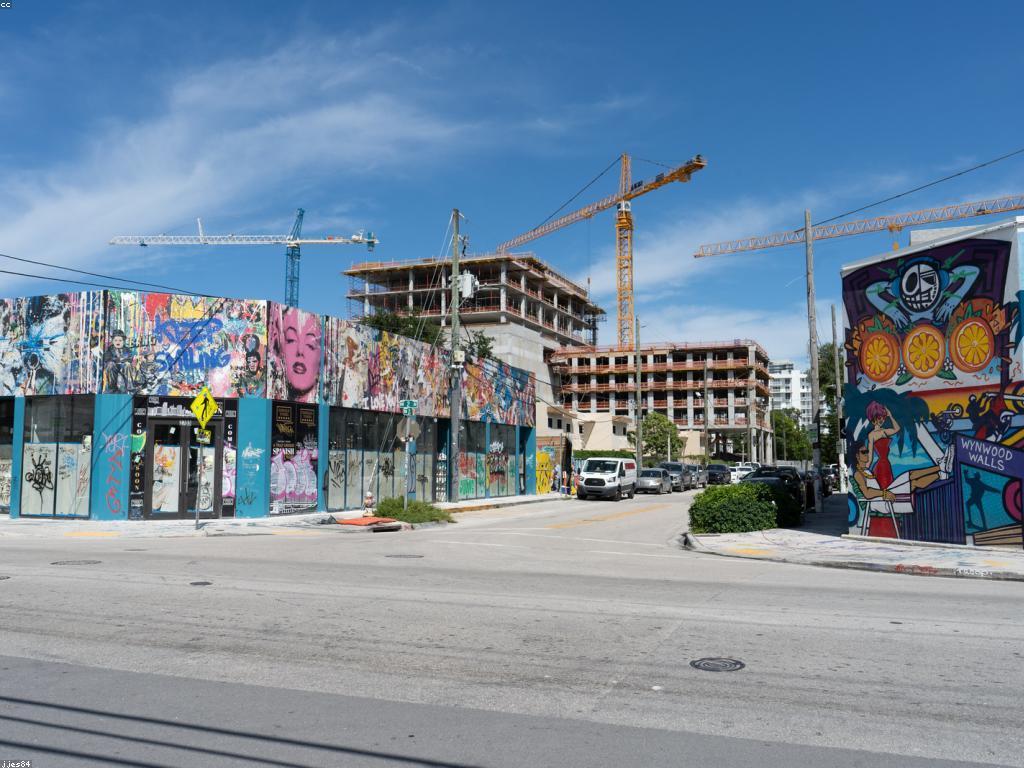 ការស្វែងយល់អំពីគន្លងលេងស្លត